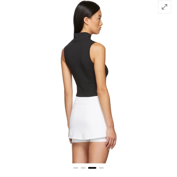 Nike sleevess mock neck 🤍 - Picture 5 of 5